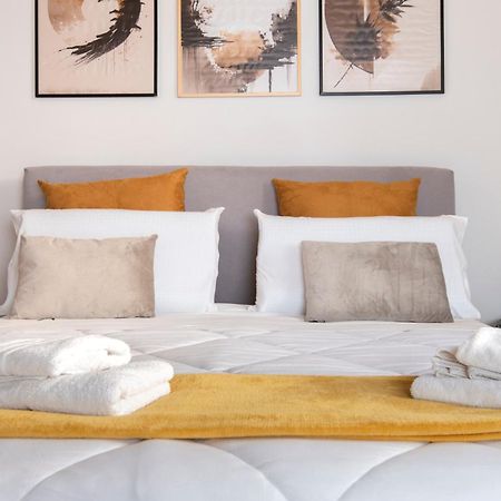 Sassari Apartments - Levante Екстер'єр фото