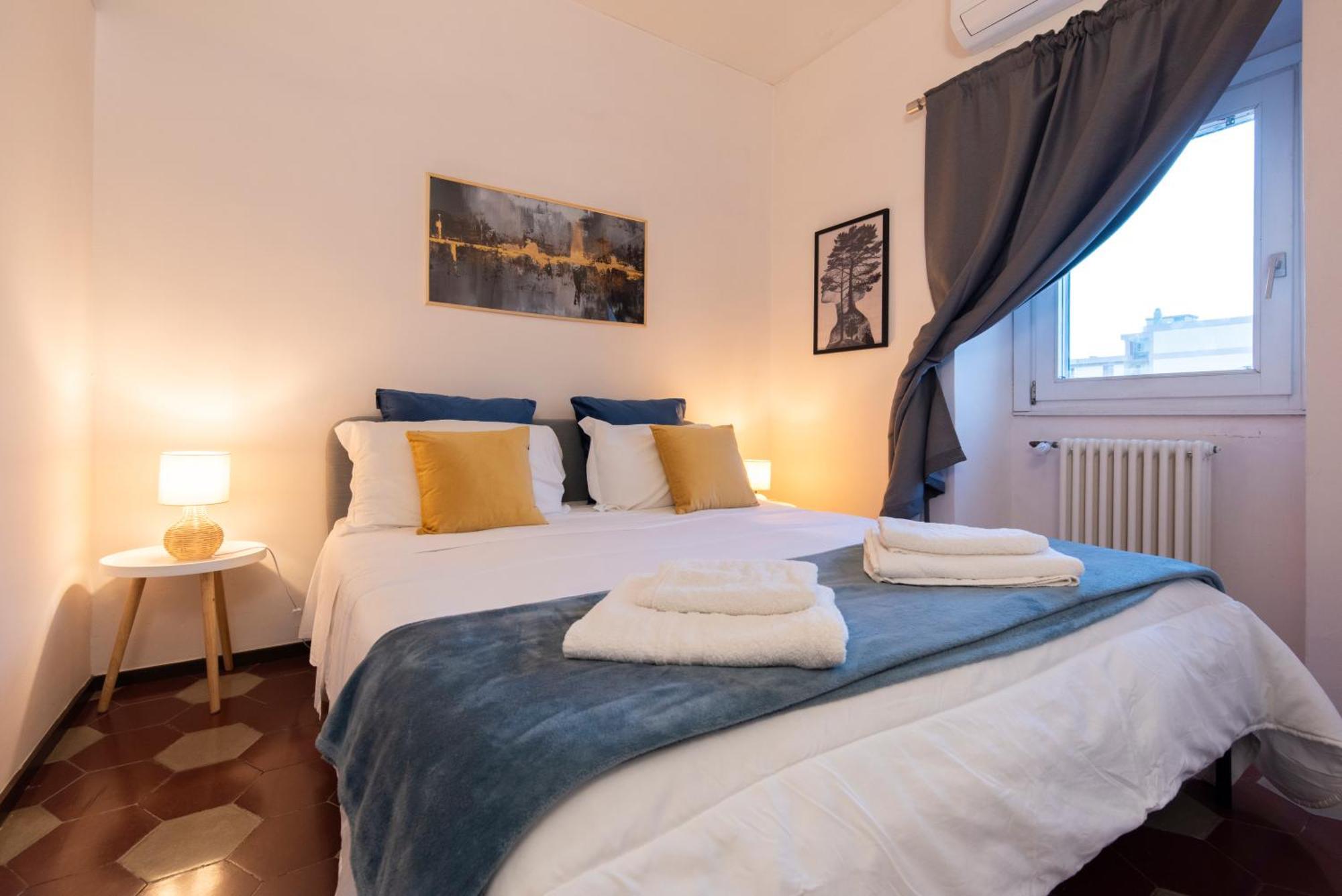 Sassari Apartments - Levante Екстер'єр фото
