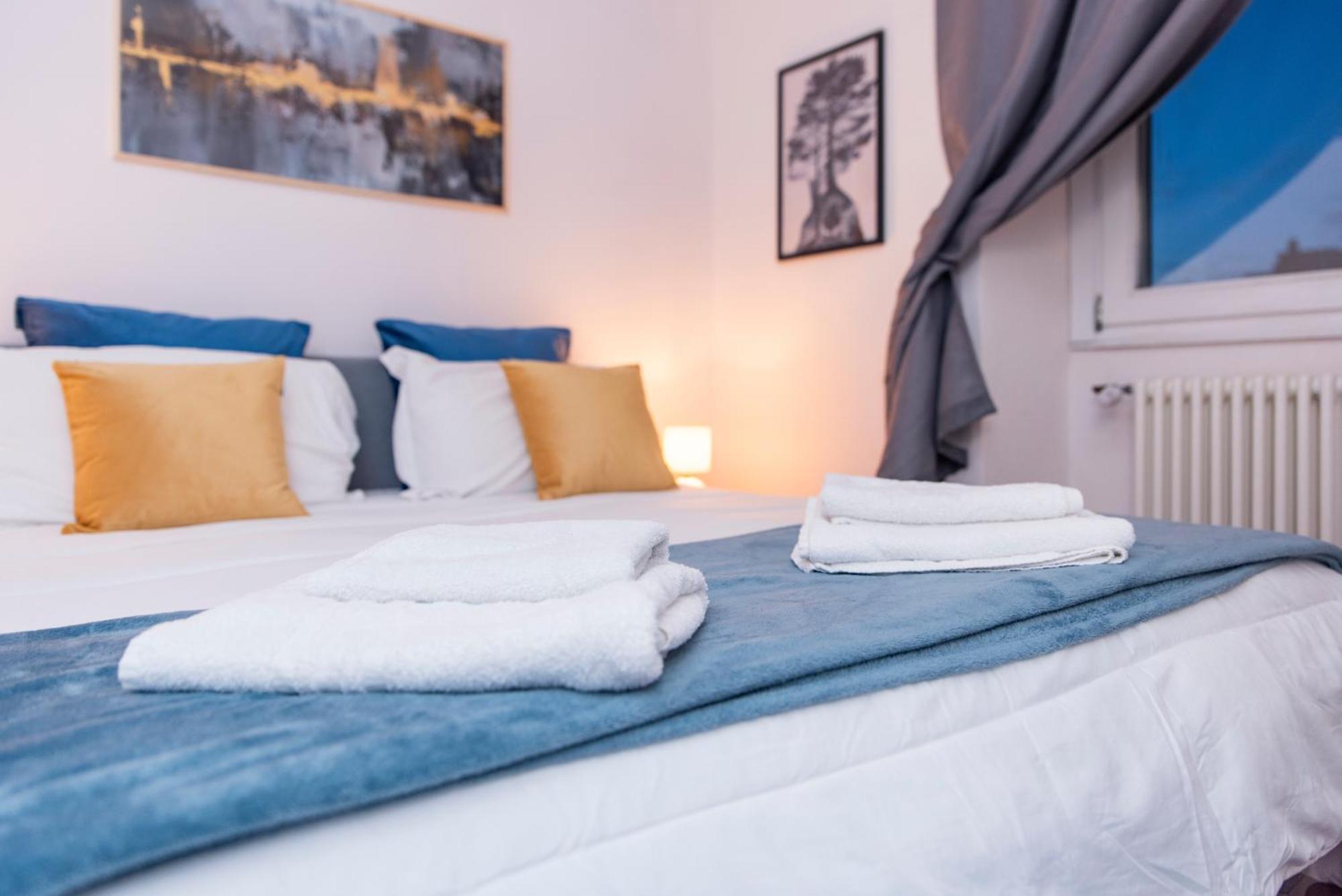 Sassari Apartments - Levante Екстер'єр фото